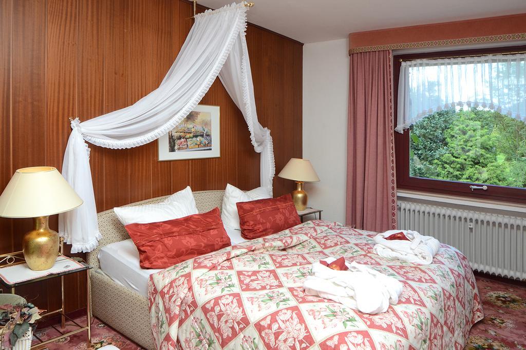 Wellness Und Romantik Hotel Helmboldt Bad Sachsa Ngoại thất bức ảnh