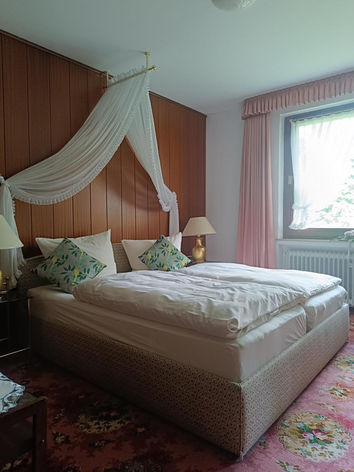 Wellness Und Romantik Hotel Helmboldt Bad Sachsa Ngoại thất bức ảnh