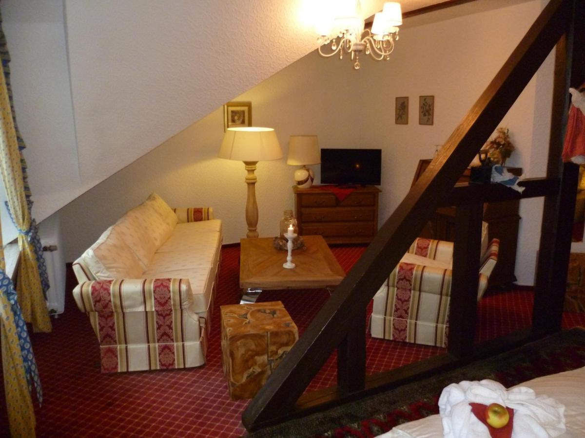 Wellness Und Romantik Hotel Helmboldt Bad Sachsa Ngoại thất bức ảnh