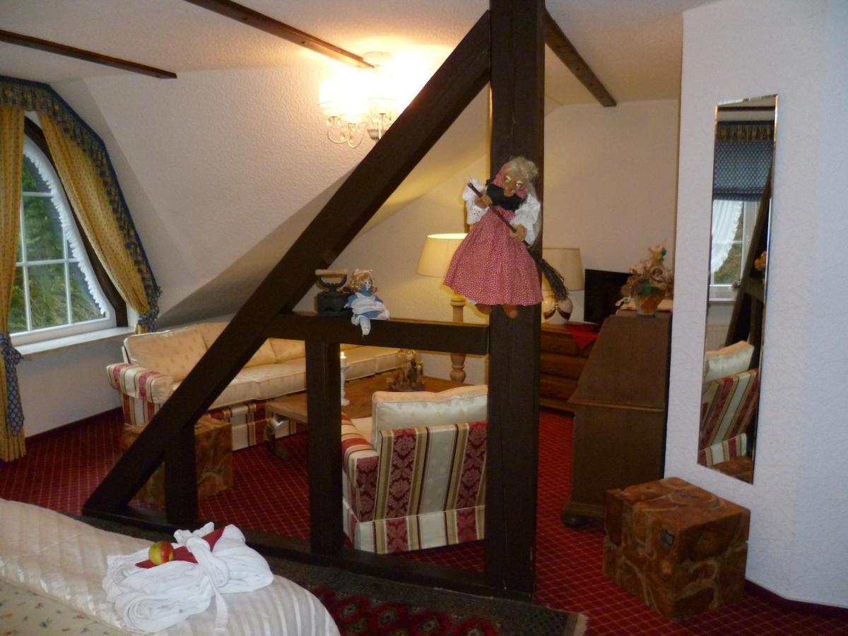 Wellness Und Romantik Hotel Helmboldt Bad Sachsa Ngoại thất bức ảnh
